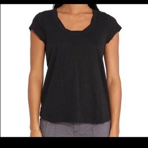 Social Standard By Sanctuarty Women's Amber Scoop Neck Black Tee
